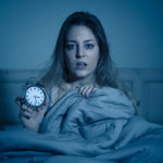 夜中に目が覚めるのは何かスピリチュアル的な意味があるの?