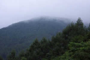 ゼロ磁場とは?スピリチュアル的な効果を解説!日本のゼロ磁場スポットもご紹介!